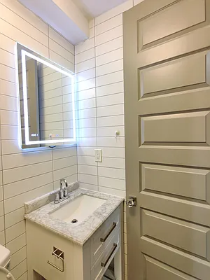 Rented by Signature Property Realty | media 7