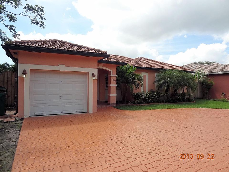 1st image of 9052 NW 163rd Ter