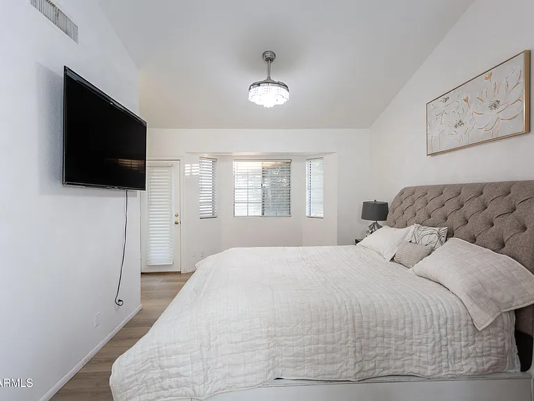 11015 W Laurelwood Ln — Photo 18