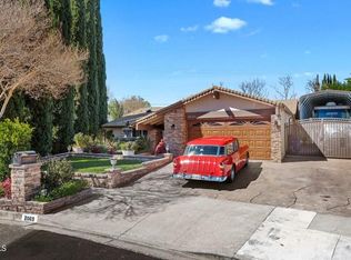 2069 N Potter Ave, Simi Valley, CA 93065