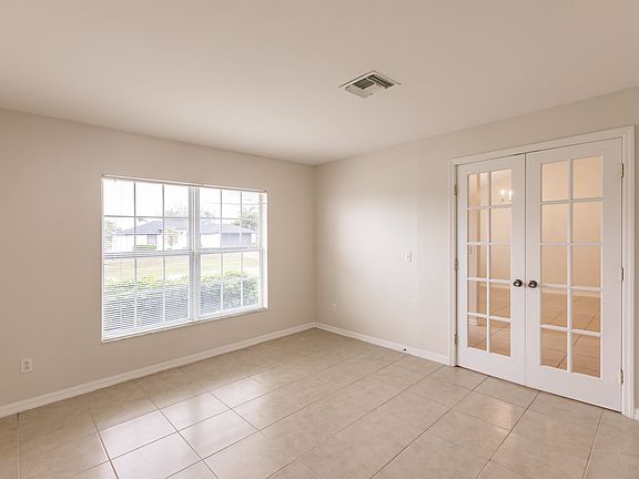 3rd image of 1809 NW 3rd Ave