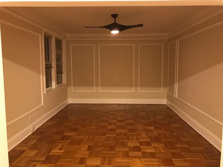 7515 Buckingham Dr — Photo 3