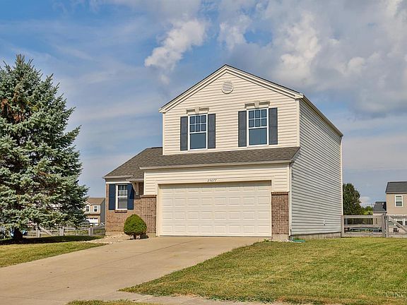 2nd image of 25677 Winterberry Way