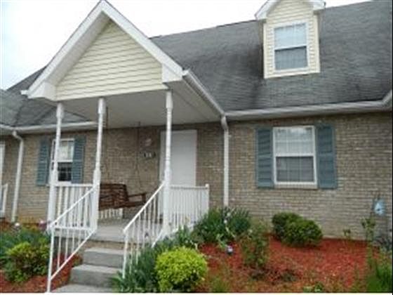 1st image of 702 Milton Ct