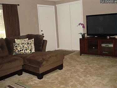 3rd image of 9160 Saint Nicholas Dr