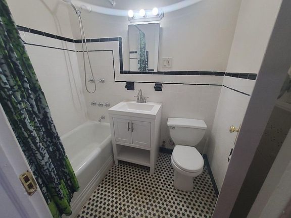 5th image of 88 Mac Donough St #3