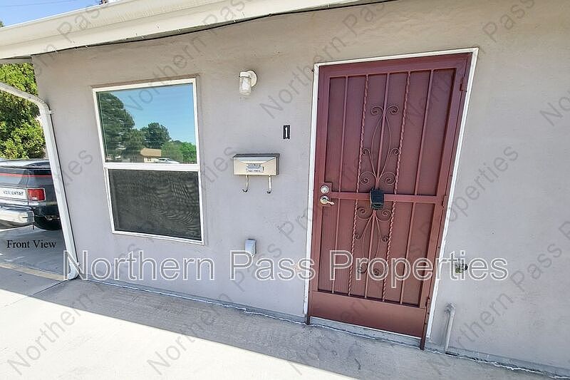 1st image of 7365 N Loop Dr #3