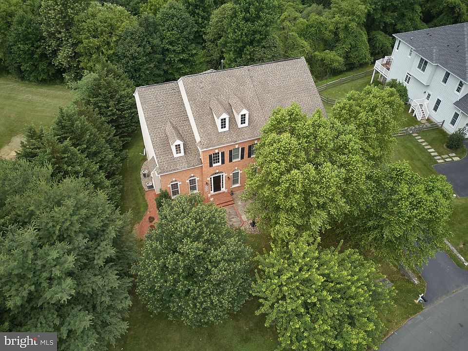 1st image of 10209 Cavanaugh Farm Way