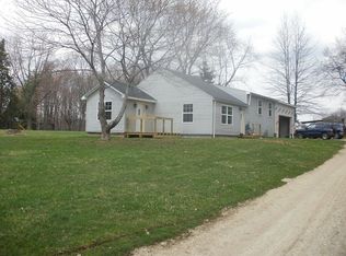 15796 Valley View Rd, Doylestown, OH 44230