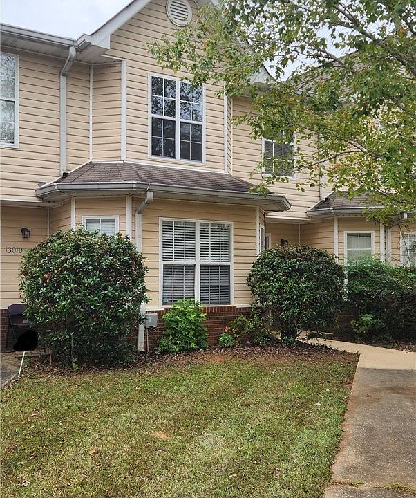 1st image of 13012 Fisher Cir