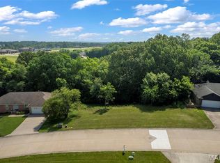 532 Ann Dr, Jackson, MO 63755