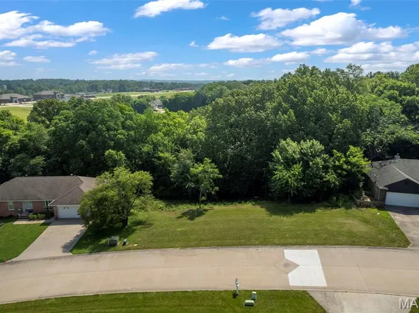 532 Ann Dr, Jackson, MO 63755
