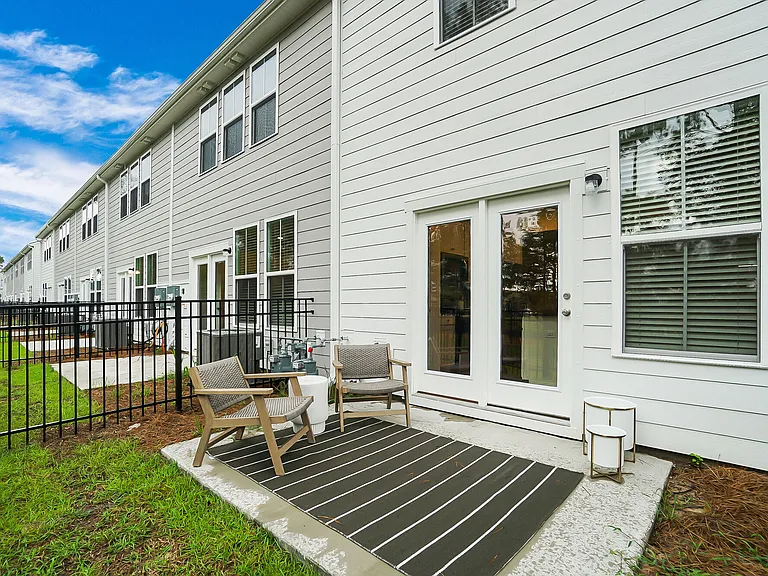HARMON Foxbank by Crescent Communities — Photo 10