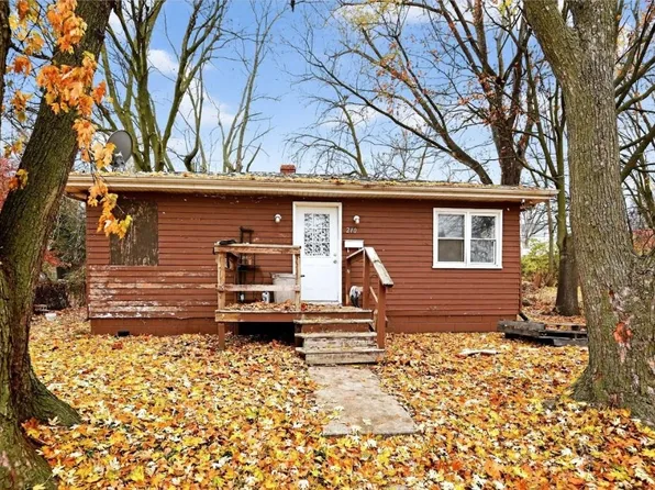 210 S High St, Havana, IL 62644