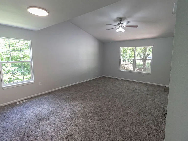 5318 Godas Cir — Photo 5