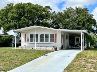 15621 Brookridge Blvd, Brooksville, FL 34613