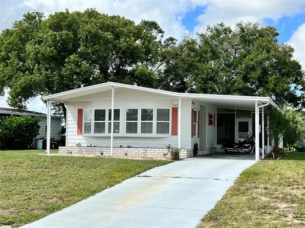 15621 Brookridge Blvd, Brooksville, FL 34613