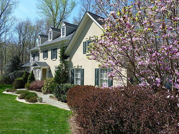 3rd image of 7150 Twelve Oaks Dr