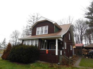 25 Cemetery Rd, Rockton, PA 15856