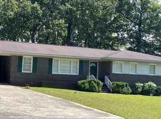 159 Valley Rd, Greenwood, SC 29646