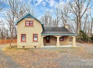 2805 Leisure Dr, Waxhaw, NC 28173