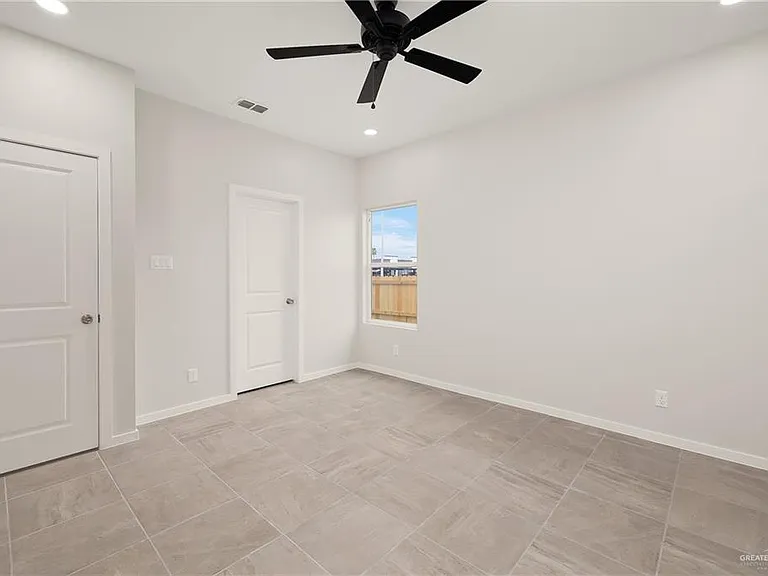 2501 Hilltop Ave #1 — Photo 12