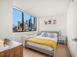250 W 19th St APT 10E, New York, NY 10011