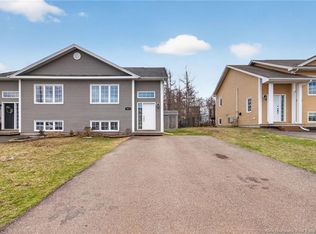 913 Bernard St, Dieppe, NB E1A4A6