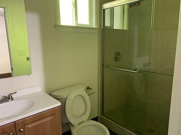 5th image of 686 Heirloom Ct #A