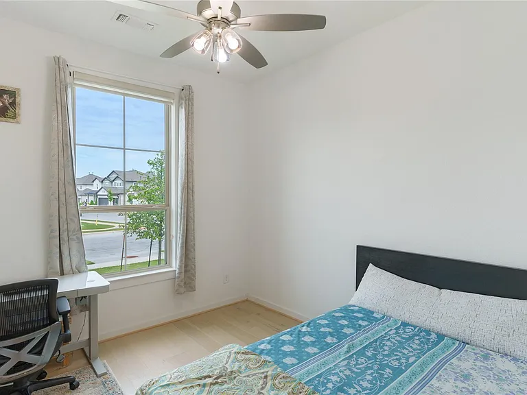 228 Lotti Ln — Photo 23