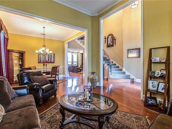 4th image of 2020 Club Lake Cir
