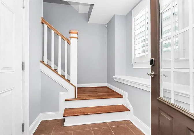 3 bed, 2.5 bath, 1499 sqft, $3,400 — Photo 3