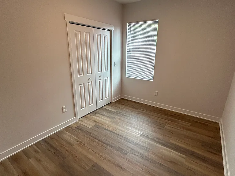 1708 Ingram St — Photo 14