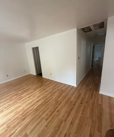 203 Don Eve Ct #K — Photo 5