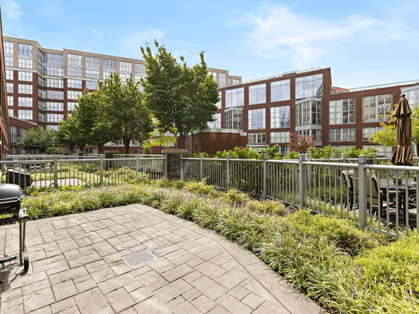 1125 Maxwell Ln, Hoboken, NJ