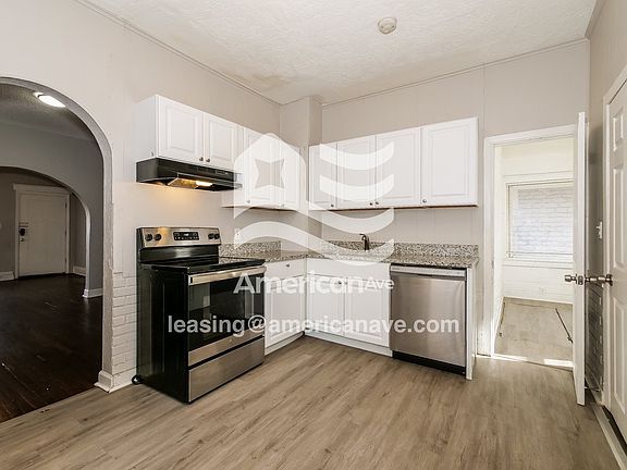 1666590_004_kitchen_14297987.jpg
