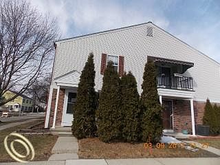 1st image of 24695 Meadow Ln