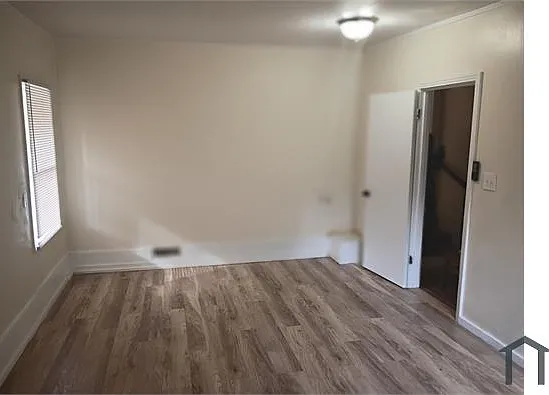 3112 Revere St — Photo 11