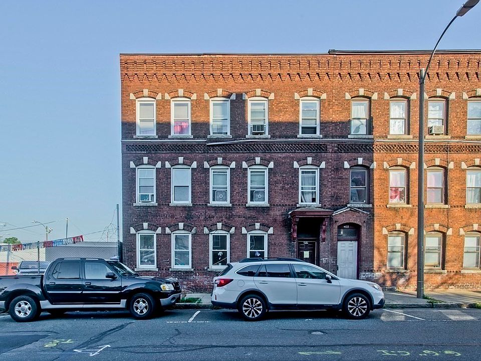 400 Maple St, Holyoke, MA 01040 MLS 73066025 Zillow