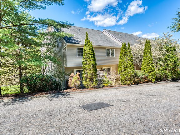 3rd image of 505 Harwinton Avenue #10