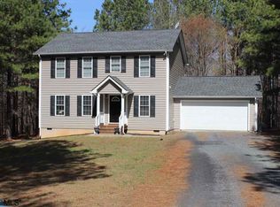 72 Forest Pass, Scottsville, VA 24590