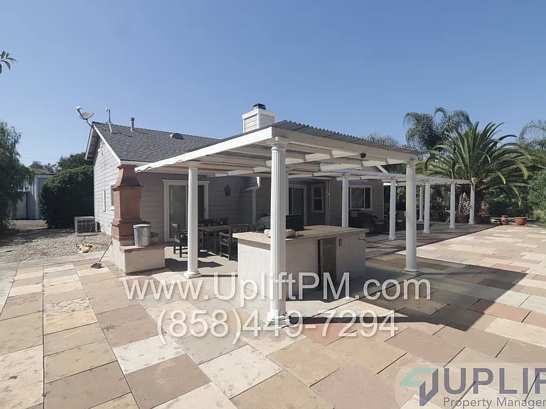 22845 Vista Ramona Rd — Photo 10