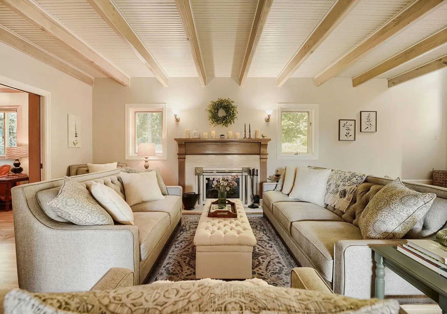 Elegant French Country Home with Lake Washington & Mount Rainier Views — Photo 1