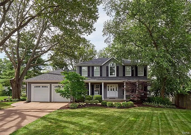 301 Bradford Estates Ct photo 1