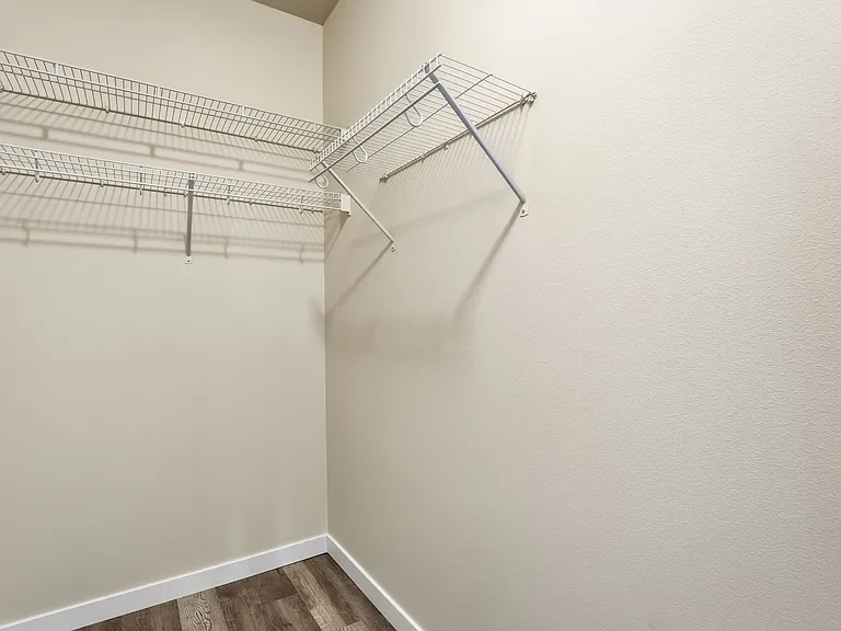 1182 W Kyler Ave — Photo 9