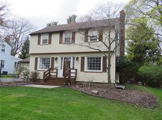 31 Rock Beach Rd, Rochester, NY 14617