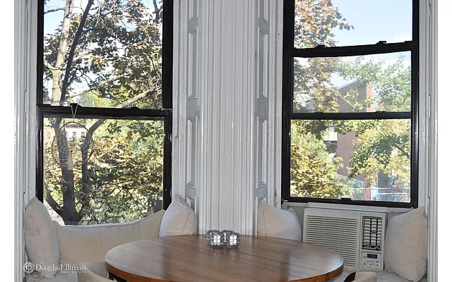 Rented by Douglas Elliman | media 25