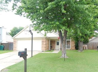 3729 Farm Field Ln, Fort Worth, TX 76137