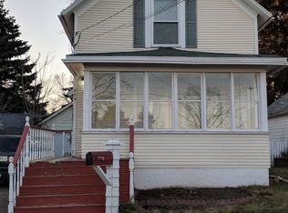 809 June St, Lansing, MI 48906