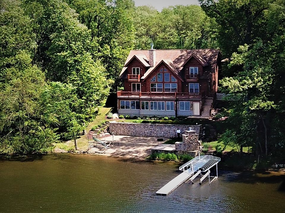 1st image of 24324 Butternut Dr